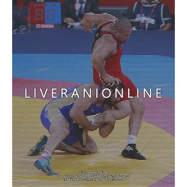 (120811) -- LONDON, Aug. 11, 2012 () -- Bilyal Makhov of Russia (in blue) competes with Daulet shabanbay of Kazakhstan during men\'s wrestling freestyle 120kg bronze medal contest, at London 2012 Olympic Games in London, Britain, on August 11, 2012. Bilyal Makhov of Russia won bronze medal. (/Ren Zhenglai) (nxl) ©PHOTOSHOT/Agenzia Aldo Liverani Sas - ITALY ONLY - GIOCHI OLIMPICI, OLIMPIADI LONDRA 2012