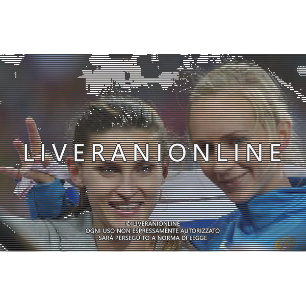 (120811) -- LONDON, Aug. 11, 2012 () -- Gold medalist Anna Chicherova (L) of Russia and bronze medalist Svetlana Shkolina of Russia celebrate after women\'s high jump event at London 2012 Olympic Games, London, Britain, Aug. 11, 2012. (/Liao Yujie)(zgp) ©PHOTOSHOT/Agenzia Aldo Liverani Sas - ITALY ONLY - GIOCHI OLIMPICI, OLIMPIADI LONDRA 2012