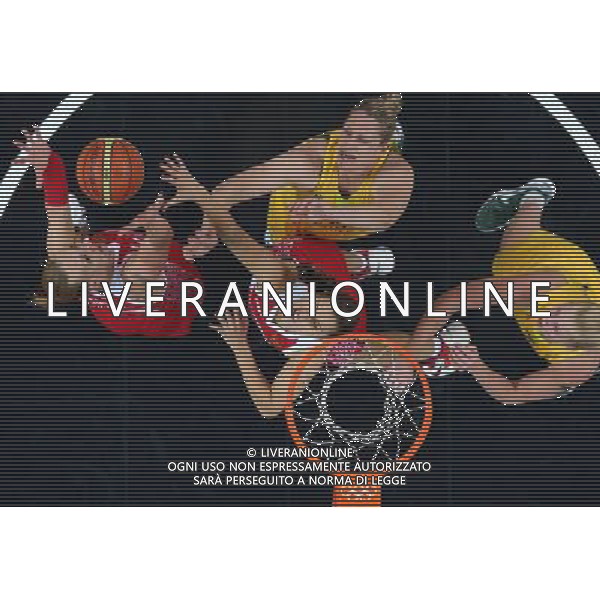 (120811) -- LONDON, Aug. 11, 2012 () -- Irina Osipova of Russia (1st L) vies for a rebound during the women\'s basketball bronze medal match between Russia and Australia at London 2012 Olympic Games, London, Britain, Aug. 11, 2012. Australia won the bronze medal of the event. (/Meng Yongmin) ©PHOTOSHOT/Agenzia Aldo Liverani Sas - ITALY ONLY - GIOCHI OLIMPICI, OLIMPIADI LONDRA 2012
