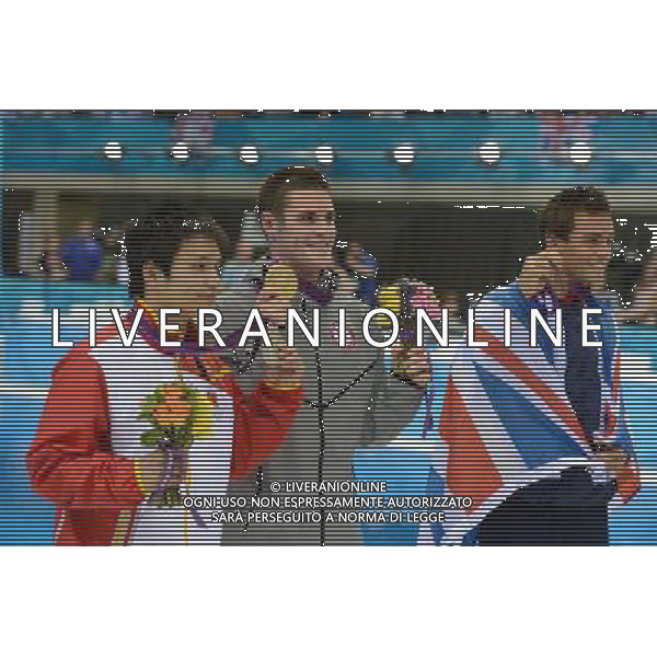 (120811) -- LONDON, Aug. 11, 2012 () -- Gold medalist David Boudia (C) of the United States, silver medalist Qiu Bo (L) of China, bronze medalist Thomas Daley of Britain pose at awarding ceremony of men\'s 10m platform at London 2012 Olympic Games, London, Britain, Aug. 11, 2012. David Boudia of the United States won the gold medal of the event. (/Yang Lei) ©PHOTOSHOT/Agenzia Aldo Liverani Sas - ITALY ONLY - GIOCHI OLIMPICI, OLIMPIADI LONDRA 2012