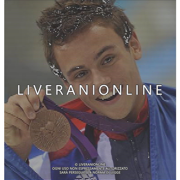 (120811) -- LONDON, Aug. 11, 2012 () -- Thomas Daley of Britain poses with bronze medal at awarding ceremony of men\'s 10m platform diving at London 2012 Olympic Games, London, Britain, Aug. 11, 2012. Daley won bronze medal. (/Chen Xiaowei) ©PHOTOSHOT/Agenzia Aldo Liverani Sas - ITALY ONLY - GIOCHI OLIMPICI, OLIMPIADI LONDRA 2012