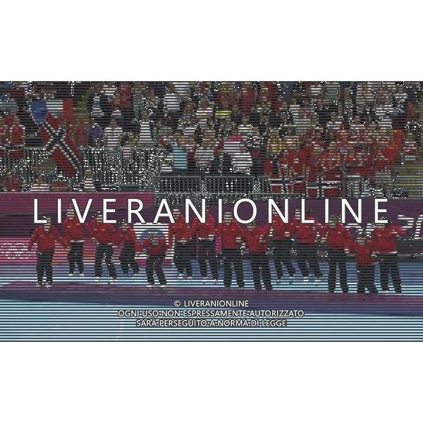 (120811) -- LONDON, Aug. 11, 2012 () -- Silver medalists of Montenegro pose at awarding ceremony of women\'s handball event, at London 2012 Olympic Games in London, Britain, on August 11, 2012. (/Shen Bohan) (zgp) ©PHOTOSHOT/Agenzia Aldo Liverani Sas - ITALY ONLY - GIOCHI OLIMPICI, OLIMPIADI LONDRA 2012