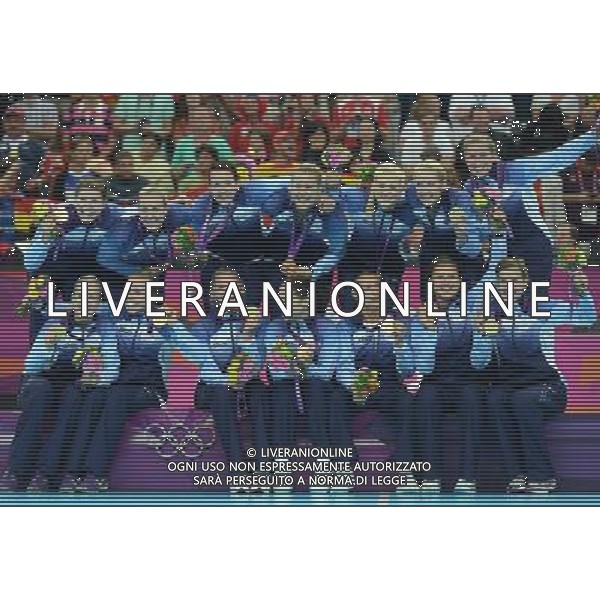 (120811) -- LONDON, Aug. 11, 2012 () -- Gold medalists of Norway pose at awarding ceremony of women\'s handball event, at London 2012 Olympic Games in London, Britain, on August 11, 2012. (/Wu Xiaoling) (zgp) ©PHOTOSHOT/Agenzia Aldo Liverani Sas - ITALY ONLY - GIOCHI OLIMPICI, OLIMPIADI LONDRA 2012