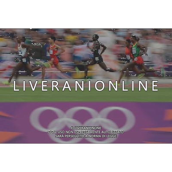 (120811) -- LONDON, Aug. 11, 2012 () -- Mohamed Farah (1st L) of Britain competes in men\'s 5000m final at London 2012 Olympic Games, London, Britain, Aug. 11, 2012. Mohamed Farah won gold medal with 13:41.66. (/Wang Jianhua)(zgp) ©PHOTOSHOT/Agenzia Aldo Liverani Sas - ITALY ONLY - GIOCHI OLIMPICI, OLIMPIADI LONDRA 2012