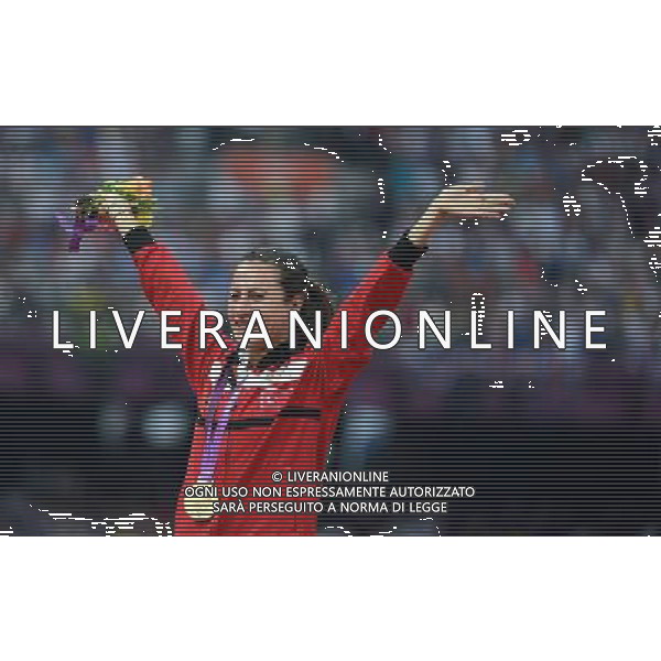 (120810) -- LONDON, Aug. 10, 2012 () -- Gold medalist Asli Cakir Alptekin of Turkey celebrates at awarding ceremony of women\'s 1500m at London 2012 Olympic Games, London, Britain, Aug. 11, 2012. (/Wang Jianhua)(zgp) ©PHOTOSHOT/Agenzia Aldo Liverani Sas - ITALY ONLY - GIOCHI OLIMPICI, OLIMPIADI LONDRA 2012