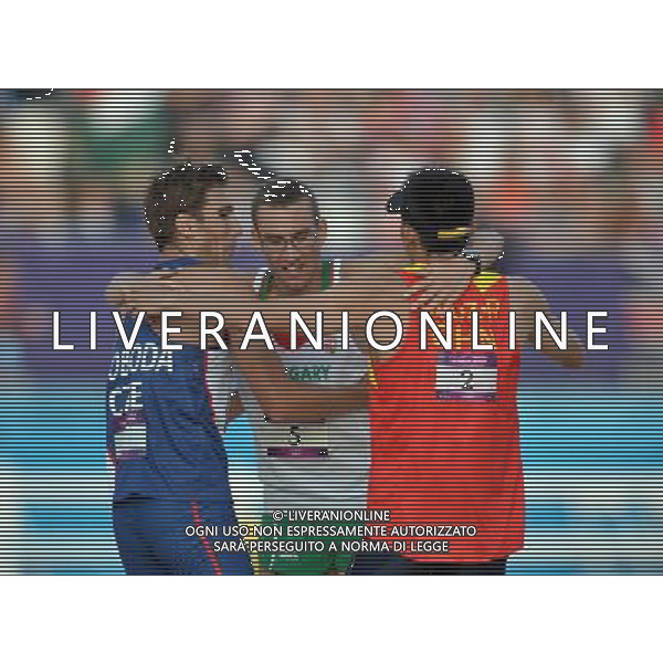 (120811) -- LONDON, Aug. 11, 2012 () -- Gold medalist David Svoboda of Czech Republic (L), silver medalist Cao Zhongrong of China (R) and bronze medalist Adam Marosi of Hungary hug after men\'s Modern Pentathlon combined competition, at London 2012 Olympic Games in London, Britain, on August 11, 2012. (/Liu Dawei) (nxl) ©PHOTOSHOT/Agenzia Aldo Liverani Sas - ITALY ONLY - GIOCHI OLIMPICI, OLIMPIADI LONDRA 2012