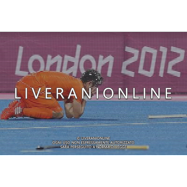 (120811) -- LONDON, Aug. 11, 2012 () -- A player of the Netherlands reacts after losing the the gold medal match of men\'s Hockey between the Netherlands and Germany at London 2012 Olympic Games, London, Britain, Aug. 11, 2012. Germany won the match 2-1 and claimed the gold medal. (/Chen Jianli) ©PHOTOSHOT/Agenzia Aldo Liverani Sas - ITALY ONLY - GIOCHI OLIMPICI, OLIMPIADI LONDRA 2012