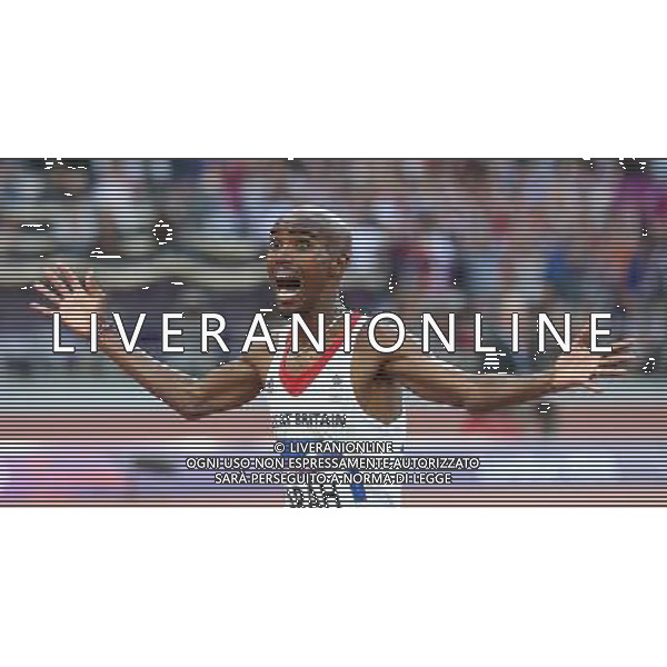 (120811) -- LONDON, Aug. 11, 2012 () -- Mohamed Farah of Britain celebrates after men\'s 5000m final at London 2012 Olympic Games, London, Britain, Aug. 11, 2012. Mohamed Farah won gold medal with 13:41.66. (/Liao Yujie)(zgp) ©PHOTOSHOT/Agenzia Aldo Liverani Sas - ITALY ONLY - GIOCHI OLIMPICI, OLIMPIADI LONDRA 2012