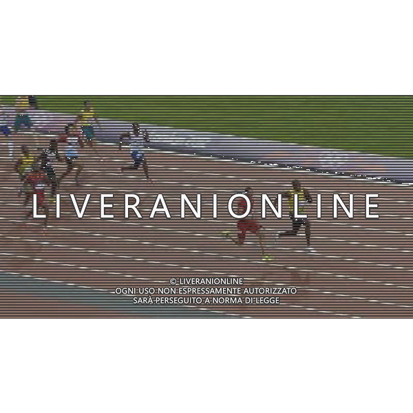 (120811) -- LONDON, Aug. 1, 2012 () -- Sprinters compete in men\'s 4x100m relay final at London 2012 Olympic Games, London, Britain, Aug. 11, 2012. The Jamaican team won gold medal with a new world record of 36.84. (/Qi Heng)(zgp) ©PHOTOSHOT/Agenzia Aldo Liverani Sas - ITALY ONLY - GIOCHI OLIMPICI, OLIMPIADI LONDRA 2012
