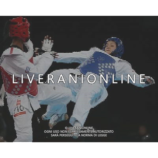 (120811) -- LONDON, Aug. 11, 2012 () -- Maria del Rosario of Mexico (blue) competes with Glenhis Hernandez of Cuba during the bronze medal match of women\'s +67kg Taekwondo at London 2012 Olympic Games, London, Britain, Aug. 11, 2012. Maria del Rosario of Mexico won the match and claimed the bronze medal of the event. (/Wang Lili) ©PHOTOSHOT/Agenzia Aldo Liverani Sas - ITALY ONLY - GIOCHI OLIMPICI, OLIMPIADI LONDRA 2012