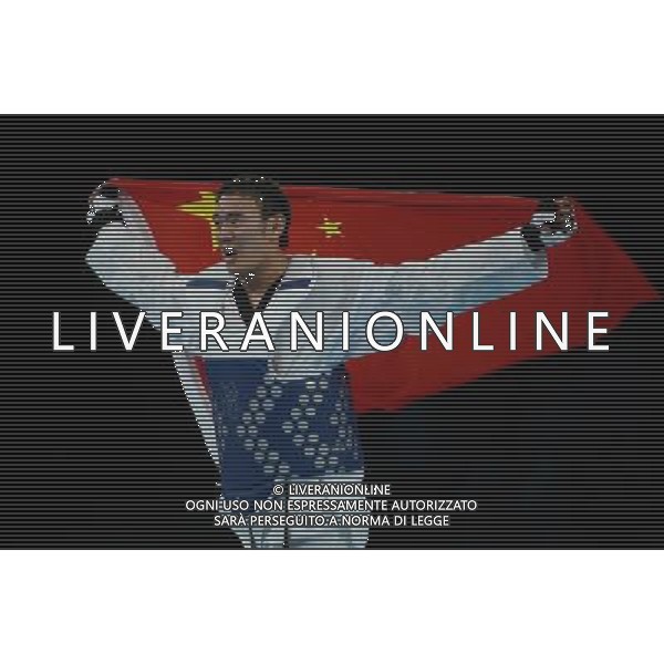 (120811) -- LONDON, Aug. 11, 2012 () -- Liu Xiaobo of China (blue) celebrates after winning over Bahri Tanrikulu of Turkey during the bronze medal match of men\'s +80kg Taekwondo at London 2012 Olympic Games, London, Britain, Aug. 11, 2012. Liu Xiaobo of China won the match and claimed the bronze medal of the event. (/Wang Lili) ©PHOTOSHOT/Agenzia Aldo Liverani Sas - ITALY ONLY - GIOCHI OLIMPICI, OLIMPIADI LONDRA 2012