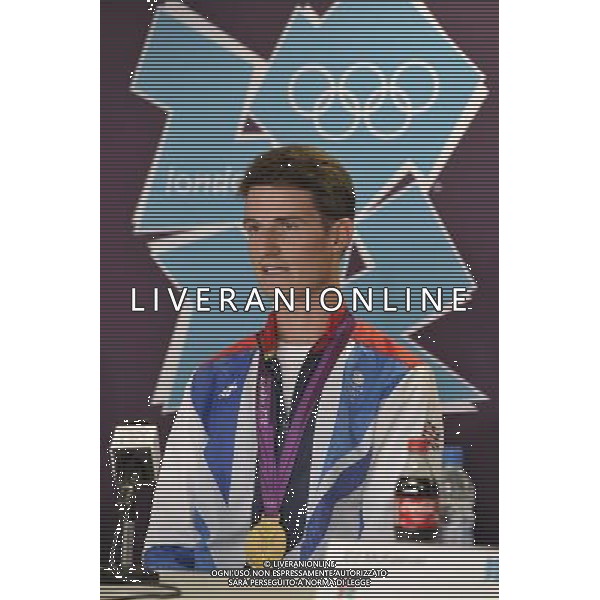 Team GB Delegation Leadership plus TeamGB medalist give end of Olympics Press Conference. Media Press Centre, Olympic Stadium, Olympic Park, Stratford. London : Pete Wilson Gold medalist, Shooting Men\'s Double Trap. ©photoshot/Agenzia Aldo Liverani Sas - ITALY ONLY - GIOCHI OLIMPICI, OLIMPIADI LONDRA 2012