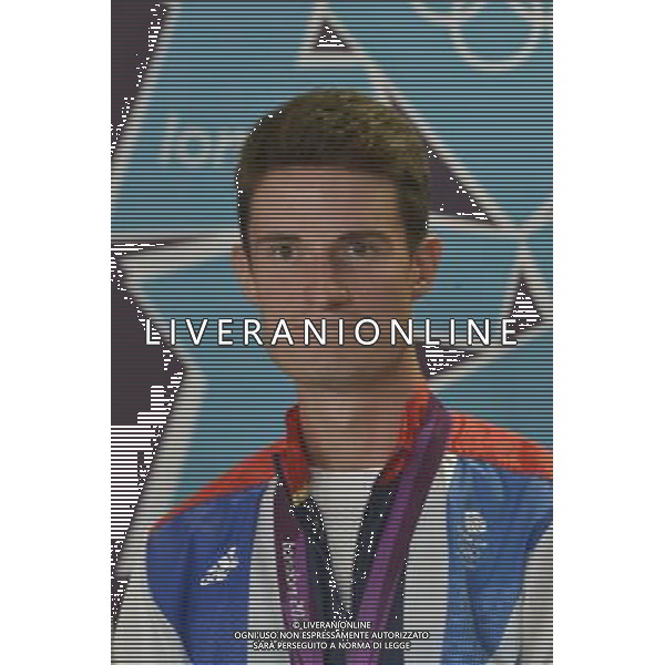 Team GB Delegation Leadership plus TeamGB medalist give end of Olympics Press Conference. Media Press Centre, Olympic Stadium, Olympic Park, Stratford. London : Pete Wilson Gold medalist, Shooting Men\'s Double Trap. ©photoshot/Agenzia Aldo Liverani Sas - ITALY ONLY - GIOCHI OLIMPICI, OLIMPIADI LONDRA 2012