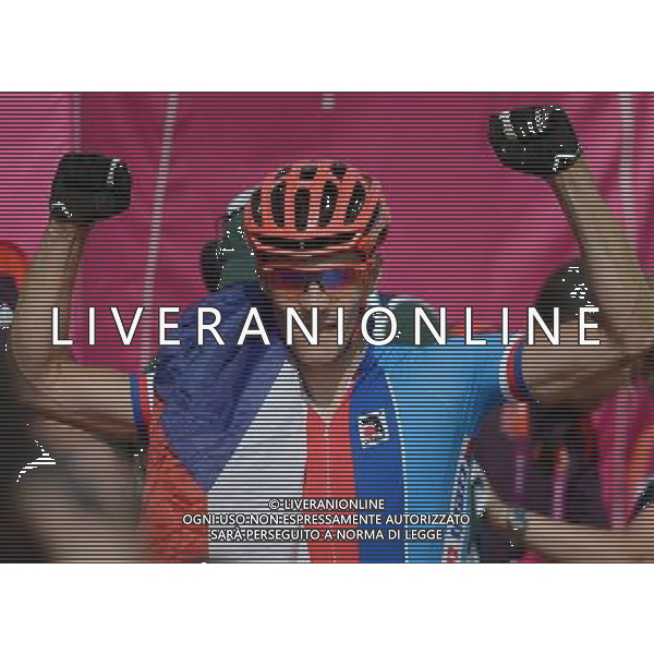 (120812) -- LONDON, Aug. 12, 2012 () -- Jaroslav Kulhavy of Czech Republic reacts after competing in men\'s cross-country competition of Cycling Mountain Bike event, at London 2012 Olympic Games in London, Britain, on August 12, 2012. Jaroslav Kulhavy of Czech Republic won gold medal. (/Li Ga) (nxl) ©photoshot/Agenzia Aldo Liverani Sas - ITALY ONLY - GIOCHI OLIMPICI, OLIMPIADI LONDRA 2012