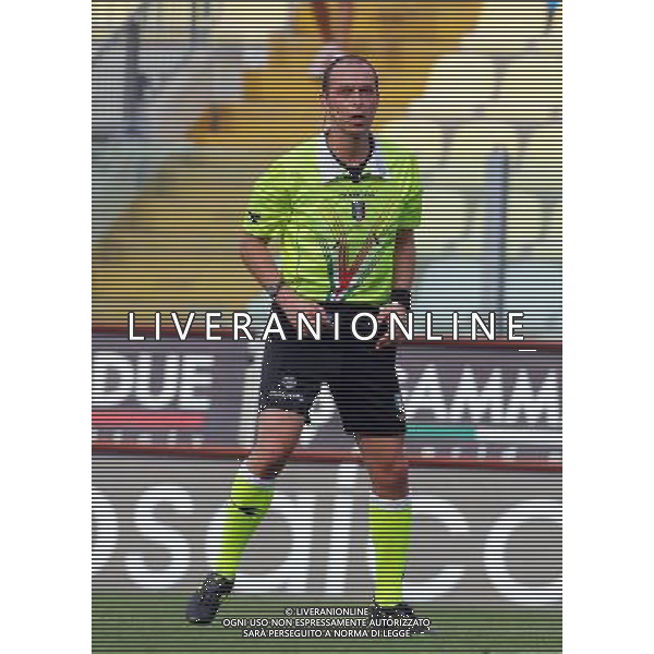 MODENA 12/08/2012 - SASSUOLO VS AVELLINO / NELLA FOTO: ARBITRO LUCA PAIRETTO - FOTO FRANCESCA SOLI / AGENZIA ALDO LIVERANI