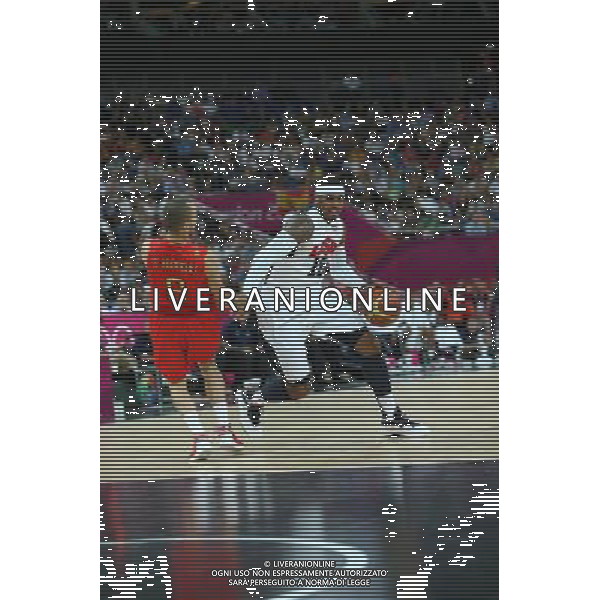 (120812) -- LONDON, Aug. 12, 2012 () -- Players compete in men\'s basketball gold medal match between USA and Spain, at London 2012 Olympic Games in London, Britain, on August 12, 2012. (/Meng Yongmin) (nxl) ©PHOTOSHOT/AGENZIA ALDO LIVERANI SAS - ITALY ONLY - GIOCHI OLIMPICI, OLIMPIADI LONDRA 2012