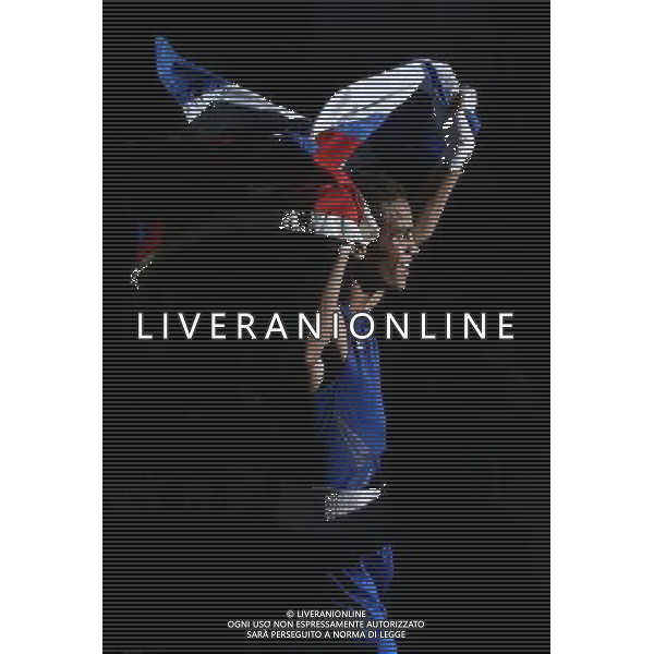 (120812) -- LONDON, Aug. 12, 2012 () -- Robeisy Ramirez Carrazana of Cuba (in blue) celebrates after defeating Tugstsogt Nyambayar of Mongolia in men\'s boxing fly (52kg) gold medal competition, at London 2012 Olympic Games in London, Britain, on August 12, 2012. Robeisy Ramirez Carrazana of Cuba won gold medal. (/Wang Shen) (nxl) ©PHOTOSHOT/AGENZIA ALDO LIVERANI SAS - ITALY ONLY - GIOCHI OLIMPICI, OLIMPIADI LONDRA 2012