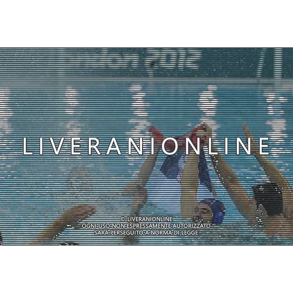 (120812) -- LONDON, Aug. 12, 2012 () -- Players of Serbia celebrate victory after winning men\'s water polo bronze medal match at London 2012 Olympic Games in London, Britain, August 12, 2012. Serbia won the match and claimed the bronze medal of the event. (/Yang Lei) ©PHOTOSHOT/AGENZIA ALDO LIVERANI SAS - ITALY ONLY - GIOCHI OLIMPICI, OLIMPIADI LONDRA 2012