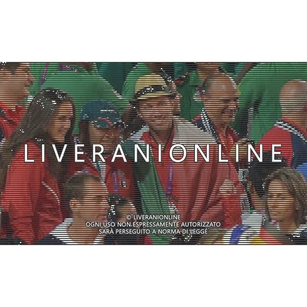 (120812) -- LONDON, Aug. 12, 2012 () -- Photo taken on August 12, 2012 shows the athletes pose for photograph during the closing ceremony of the London 2012 Olympic Games at the Olympic Stadium in London, Britain. (/Cheng Min) (lm) ©PHOTOSHOT/AGENZIA ALDO LIVERANI SAS - ITALY ONLY - CERIMONIA DI CHIUSURA DEI GIOCHI OLIMPICI, OLIMPIADI LONDRA 2012