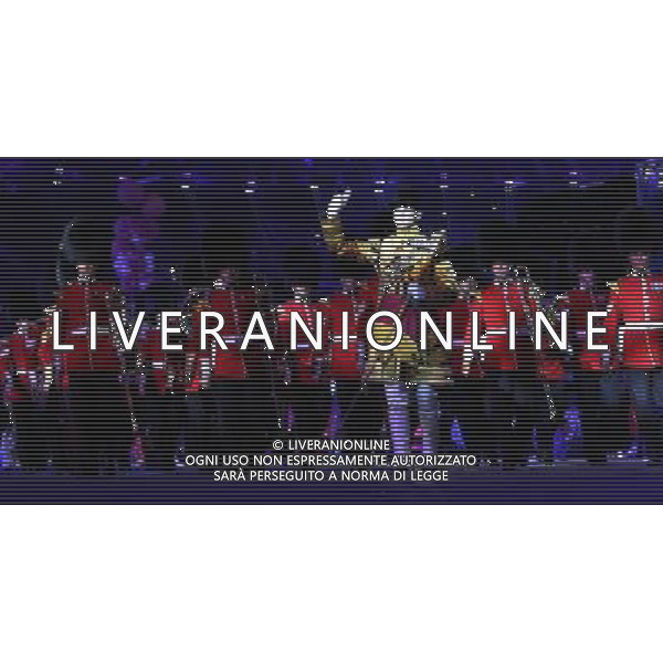 (120812) -- LONDON, Aug. 12, 2012 () -- Photo taken on August 12, 2012 shows the British military band performing at the Closing Ceremony of the London 2012 Olympic Games at the Olympic Stadium in London, Britain. (/Shen Bohan) (zgp) ©PHOTOSHOT/AGENZIA ALDO LIVERANI SAS - ITALY ONLY - CERIMONIA DI CHIUSURA DEI GIOCHI OLIMPICI, OLIMPIADI LONDRA 2012