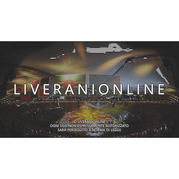 (120812) -- LONDON, Aug. 12, 2012 () -- Photo taken on August 12, 2012 shows the performance during the closing ceremony of the London 2012 Olympic Games at the Olympic Stadium in London, Britain. (/Gong Lei) (lm) ©PHOTOSHOT/AGENZIA ALDO LIVERANI SAS - ITALY ONLY - CERIMONIA DI CHIUSURA DEI GIOCHI OLIMPICI, OLIMPIADI LONDRA 2012