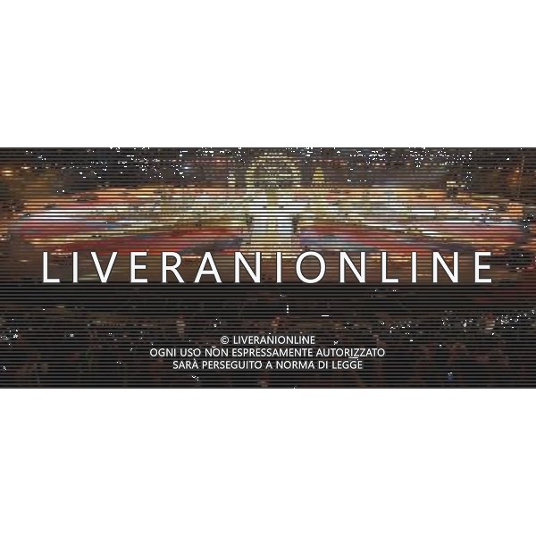 (120812) -- LONDON, Aug. 12, 2012 () -- Photo taken on August 12, 2012 shows the art performance at the Closing Ceremony of the London 2012 Olympic Games at the Olympic Stadium in London, Britain. (/Wang Qingqin) (zgp) ©PHOTOSHOT/AGENZIA ALDO LIVERANI SAS - ITALY ONLY - CERIMONIA DI CHIUSURA DEI GIOCHI OLIMPICI, OLIMPIADI LONDRA 2012