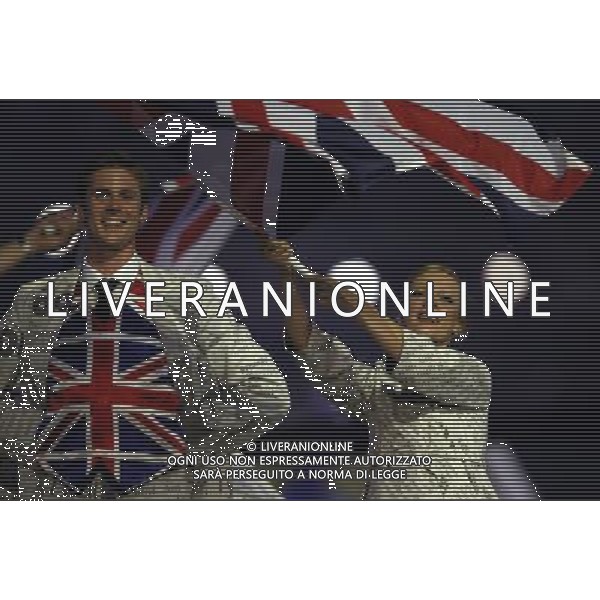 (120812) -- LONDON, Aug. 12, 2012 () -- Photo taken on August 12, 2012 shows the art performance at the Closing Ceremony of the London 2012 Olympic Games at the Olympic Stadium in London, Britain. (/Shen Bohan) (zgp) ©PHOTOSHOT/AGENZIA ALDO LIVERANI SAS - ITALY ONLY - CERIMONIA DI CHIUSURA DEI GIOCHI OLIMPICI, OLIMPIADI LONDRA 2012