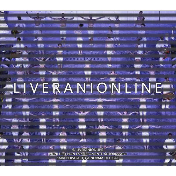 (120812) -- LONDON, Aug. 12, 2012 () -- Photo taken on August 12, 2012 shows the art performance at the Closing Ceremony of the London 2012 Olympic Games at the Olympic Stadium in London, Britain. (/Wang Qingqin) (zgp) ©PHOTOSHOT/AGENZIA ALDO LIVERANI SAS - ITALY ONLY - CERIMONIA DI CHIUSURA DEI GIOCHI OLIMPICI, OLIMPIADI LONDRA 2012