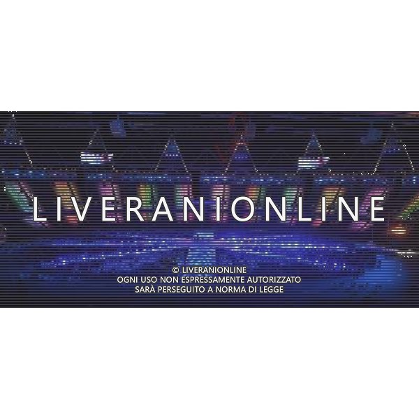 (120812) -- LONDON, Aug. 12, 2012 () -- Photo taken on August 12, 2012 shows the art performance at the Closing Ceremony of the London 2012 Olympic Games at the Olympic Stadium in London, Britain. (/Wang Qingqin) (zgp) ©PHOTOSHOT/AGENZIA ALDO LIVERANI SAS - ITALY ONLY - CERIMONIA DI CHIUSURA DEI GIOCHI OLIMPICI, OLIMPIADI LONDRA 2012