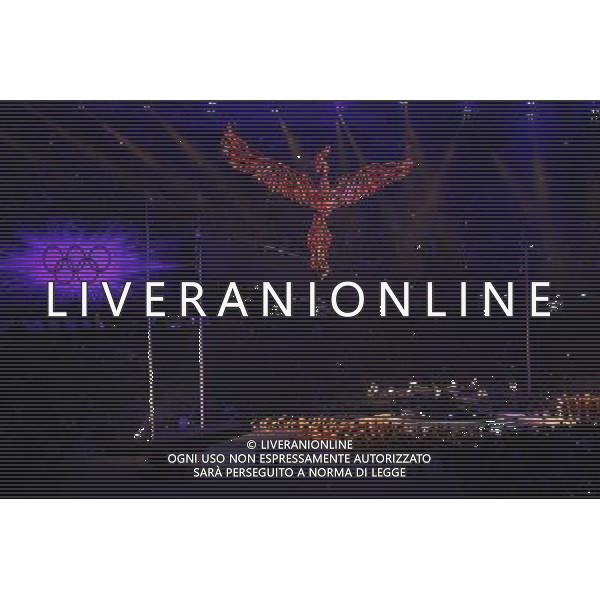 (120812) -- LONDON, Aug. 12, 2012 () -- Photo taken on August 12, 2012 shows the Olympic flame being extinguished at the Closing Ceremony of the London 2012 Olympic Games at the Olympic Stadium in London, Britain. (/Wang Shen) (zgp) ©PHOTOSHOT/AGENZIA ALDO LIVERANI SAS - ITALY ONLY - CERIMONIA DI CHIUSURA DEI GIOCHI OLIMPICI, OLIMPIADI LONDRA 2012