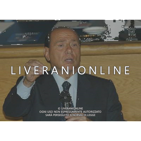 BRESCIA AUDITORIUM CALINI 05/06/2003 CANDIDATURA DI VIVIANA BECCALOSSI ALLE AMMINISTRATIVE SOSTENUTA DALLA CASA DELLE LIBERTA\' NELLA FOTO SILVIO BERLUSCONI FOTO FILIPPO VENEZIA/AGENZIA ALDO LIVERANI