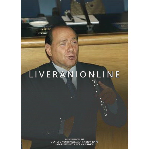 BRESCIA AUDITORIUM CALINI 05/06/2003 CANDIDATURA DI VIVIANA BECCALOSSI ALLE AMMINISTRATIVE SOSTENUTA DALLA CASA DELLE LIBERTA\' NELLA FOTO SILVIO BERLUSCONI FOTO FILIPPO VENEZIA/AGENZIA ALDO LIVERANI