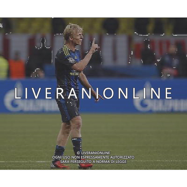 Champions League qualifying match between Spartak Moscow and Fenerbahce Istanbul at Luzhniki Stadium in Moscow, Russia on 2012/08/21 Match Scored: Spartak Moscow 2 - Fenerbahce 1 Pictured: Dirk Kuyt of Fenerbahce. pilka nozna sezon 2012/2012 liga mistrzow spartak moskwa FOT.SESKIM PHOTO/NEWSPIX.PL TURKEY, GERMANY, AUSTRIA AND UK OUT !!! --- Newspix.pl AG ALDO LIVERANI S A S ONLY ITALY *** Local Caption *** www.newspix.pl mail us: info@newspix.pl call us: 0048 022 23 22 222 --- Polish Picture Agency by Ringier Axel Springer Poland