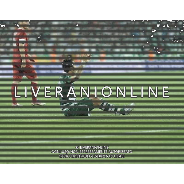 Europe League qualifying match between Bursaspor (Green) and Twente ( red ) at the Ataturk Stadium in Bursa, Turkey on 23.08.2012 Match Scored: Bursaspor 3 - Twente 1 Pictured: Ozan Ipek of Bursaspor. LIGA EUROPY UEFA SEZON 2012/2013 PILKA NOZNA FOT.SESKIM PHOTO/NEWSPIX.PL TURKEY, GERMANY, AUSTRIA AND UK OUT !!! --- Newspix.pl AG ALDO LIVERANI S A S ONLY ITALY *** Local Caption *** www.newspix.pl mail us: info@newspix.pl call us: 0048 022 23 22 222 --- Polish Picture Agency by Ringier Axel Springer Poland