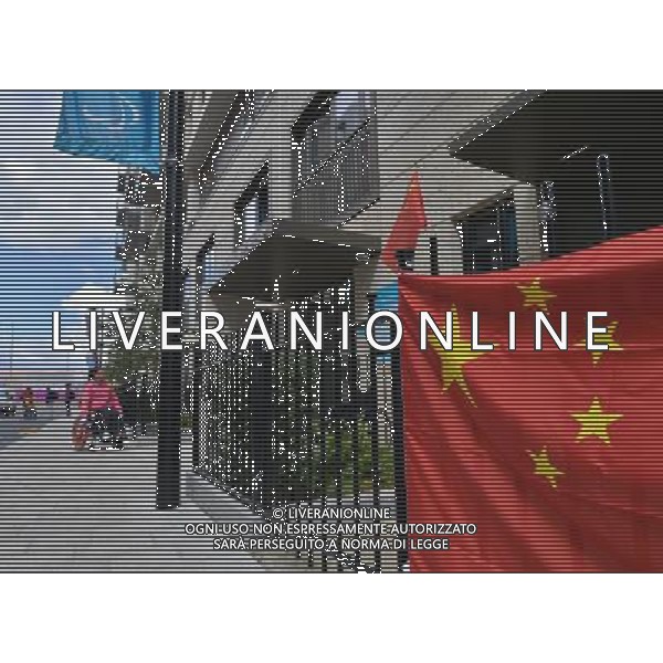 (120825) -- LONDON, Aug. 25, 2012 () -- China\'s national flags are seen at the Paralympic Village in London, Britain, Aug. 25, 2012. (/Lin Yiguang) (llh) AG ALDO LIVERANI S A S ONLY ITALY
