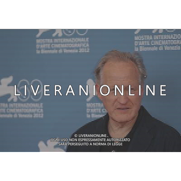 (120829) -- VENICE, Aug. 29, 2012 () -- US director Michael Mann, president of jury of \'VENEZIA 69\' (main competition section), poses for photos during a photocall at the 69th Venice Film Festival, in Venice, Italy, Aug. 29, 2012. The festival will last from Aug. 29 to Sep. 8, 2012. (/Gao Jing) PHOTOSHOT/AG ALDO LIVERANI SAS - ITALY ONLY -