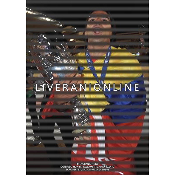 UEFA Supercup 2012 Montecarlo - 31.08.2012 Chelsea-Atletico Madrid Nella Foto:falcao con la coppa /Ph.Vitez-Ag. Aldo Liverani