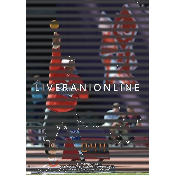 (120831) -- LONDON, Aug. 31, 2012 () -- Darko Kralj of Croatia competes in the Men\'s Shot Put - F42/44 Final at London 2012 Paralympic Games, in London, Britain, on Aug. 31, 2012. Darko Kralj took the silver medal. (/Yang Lei) (cc) AG ALDO LIVERANI S A S ONLY ITALY