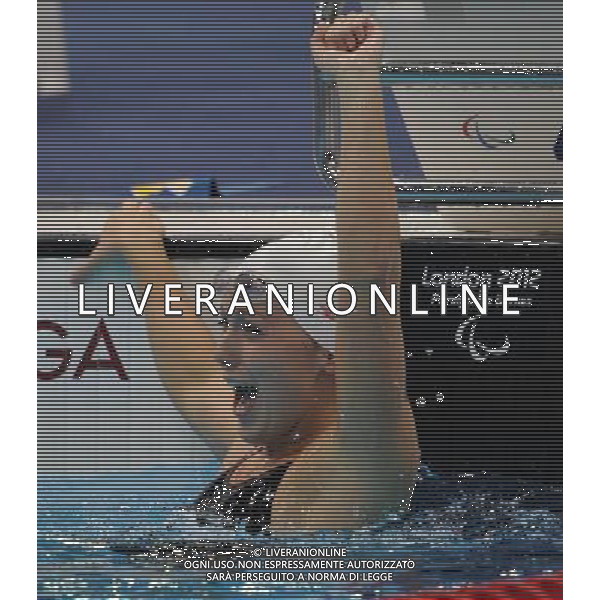 (120901) -- LONDON, Sept. 1, 2012 () -- Gold medalist Summer Ashley Mortimer of Canada celebrates after the women\'s 50m freestyle S10 final at London 2012 Paralympic Games in London, Aug. 31, 2012. (/Yang Shiyao) AG ALDO LIVERANI S A S ONLY ITALY