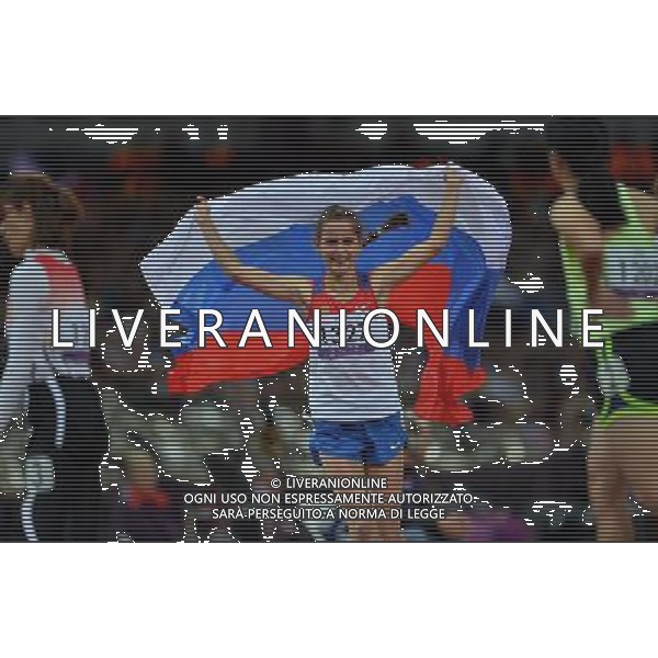 (120902) -- LONDON, Sept. 2, 2012 () -- Elena Ivanova (C) of Russia celebrates victory after the Women\'s 200m - T36 final, at London 2012 Paralympic Games in London, Britain, on Sept. 1, 2012. Ivanova claimed the title of the event with a time of 30.25 seconds. (/Lin Yiguang) (cc) AG ALDO LIVERANI S A S ONLY ITALY