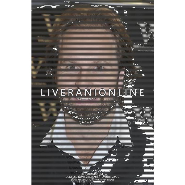 Alfie Boe at a signing of his new book \'Alfie My Story\' at Waterstones, Bluewater Shopping Centre, Greenhithe, Kent on Saturday 1 September 2012. AG ALDO LIVERANI S A S ONLY ITALY