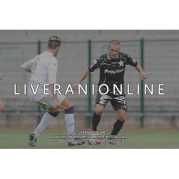 Campionato Lega PRO 2Á Divisione Girone A - 1Á Giornata Casale Monferrato (AL) 2-09-2012 Casale - Milazzo nella foto: Gaetano Grieco (Casale) e sulla SX di spalle Marco Cuomo (Milazzo) foto Roberto Garavaglia - ag. Aldo Liverani sas