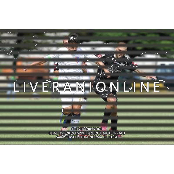 Campionato Lega PRO 2Á Divisione Girone A - 1Á Giornata Casale Monferrato (AL) 2-09-2012 Casale - Milazzo nella foto: Francesco Mignogna (Milazzo) e sulla DX Massimo Russo (Casale) foto Roberto Garavaglia - ag. Aldo Liverani sas