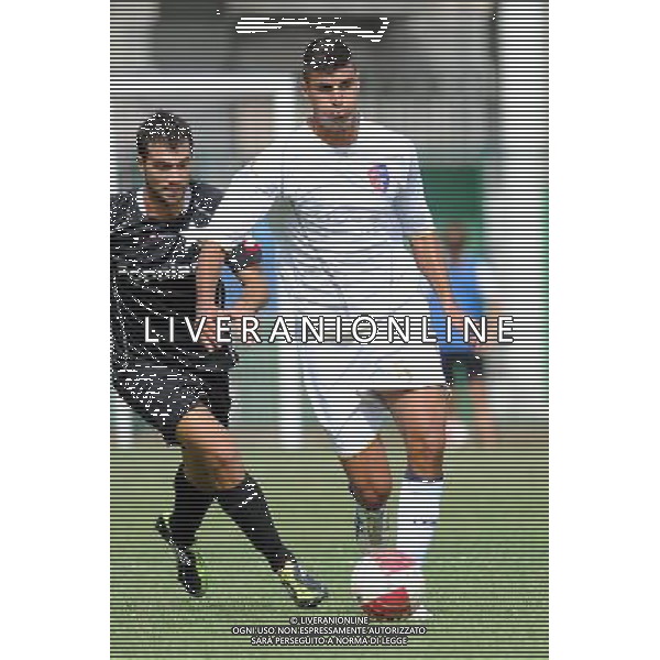 Campionato Lega PRO 2Á Divisione Girone A - 1Á Giornata Casale Monferrato (AL) 2-09-2012 Casale - Milazzo nella foto: Felice Pepe (Milazzo) e sulla SX Alessio Curcio (Casale) foto Roberto Garavaglia - ag. Aldo Liverani sas