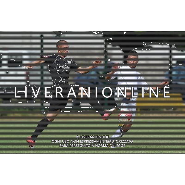 Campionato Lega PRO 2Á Divisione Girone A - 1Á Giornata Casale Monferrato (AL) 2-09-2012 Casale - Milazzo nella foto: da SX Nicholas Siega (Casale) e Giuseppe Di Pasquale (Milazzo) foto Roberto Garavaglia - ag. Aldo Liverani sas