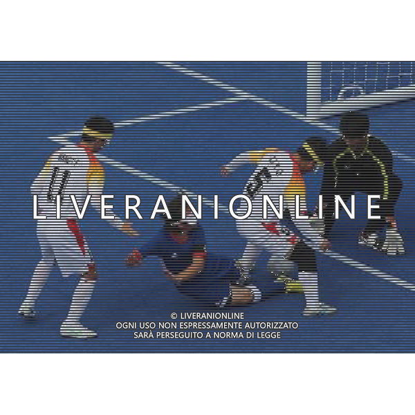 (120902) -- LONDON, Sept. 2, 2012 () -- Frederic Villeroux (2nd L) of France competes during the Pool B preliminary of Men\'s football 5-a-side against China at the London 2012 Paralympic Games in London, Britain, Sept. 2, 2012. The match ended with 0-0 draw. (/Liu Yu) (lm) PHOTOSHOT/AG ALDO LIVERANI SAS - ITALY ONLY -