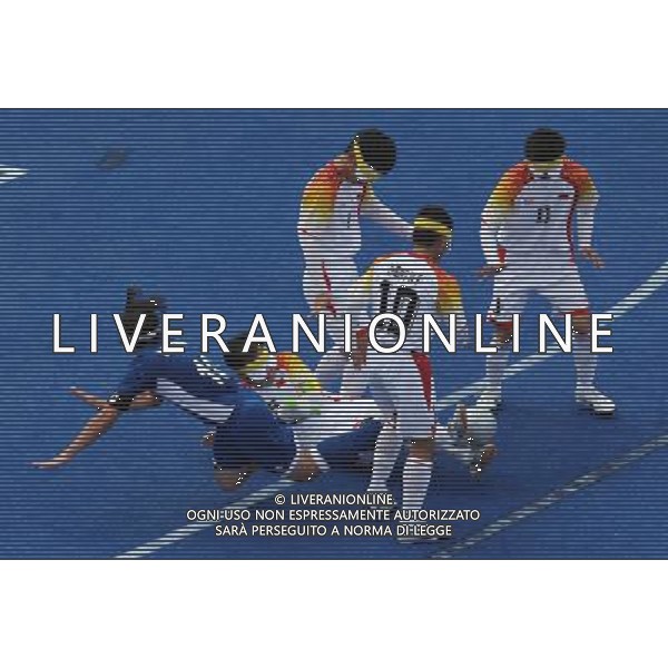 (120902) -- LONDON, Sept. 2, 2012 () -- Yvan Wouandji Kepmegni (1st L) of France competes during the Pool B preliminary of Men\'s football 5-a-side against China at the London 2012 Paralympic Games in London, Britain, Sept. 2, 2012. The match ended with 0-0 draw. (/Liu Yu) (lm) PHOTOSHOT/AG ALDO LIVERANI SAS - ITALY ONLY -