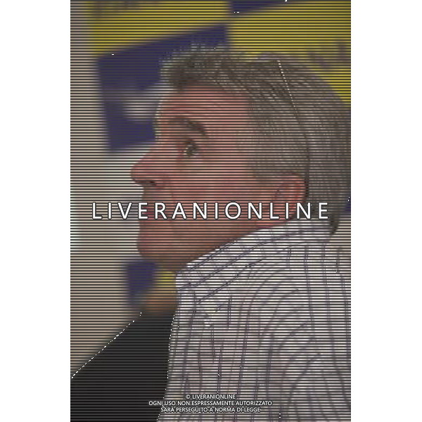 Michael O\'Leary Chief Executive of budget airline Ryanair announces its new booking App available only on iPhone/iPad, with a Android version to follow shortly. London ©photoshot/AGENZIA ALDO LIVERANI SAS - ITALY ONLY - Michael O\'Leary amministratore delegato della compagnia aerea Ryanair annuncia la nuova applicazione di prenotazione disponibile solo su iPhone / iPad, con una versione androide che seguira\' a breve