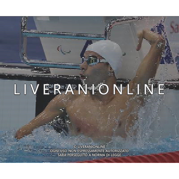 (120905) -- LONDON , Sept. 4, 2012 () -- Daniel Dias of Brazil celebrates for victory after winning the men\'s 100m breaststroke SB4 final of swimming competition at the London 2012 Paralympic Games in London, Britain, on Sept. 4, 2012. Daniel Dias won the gold and created the new world record with 1 minute and 32.27 seconds. (/Yang Shiyao) (lm) photoshot/AG ALDO LIVERANI SAS - ITALY ONLY - *** Local Caption *** ..