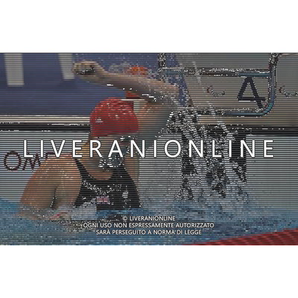 (120905) -- LONDON , Sept. 4, 2012 () -- Heather Frederiksen of Britain celebrates for victory after winning the women\'s 100m backstroke S8 final of swimming competition at the London 2012 Paralympic Games in London, Britain, on Sept. 4, 2012. Heather Frederiksen won the gold with 1 minute and 17.00 seconds. (/Yang Shiyao) (lm) photoshot/AG ALDO LIVERANI SAS - ITALY ONLY - *** Local Caption *** ..